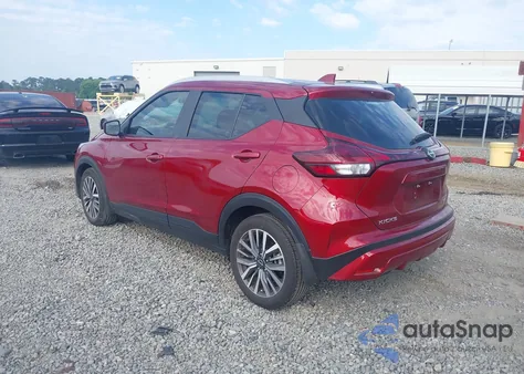 2022 Nissan Kicks Sv Xtronic Cvt z USA, uszkodzony, nr VIN 3N1CP5CV0NL518409